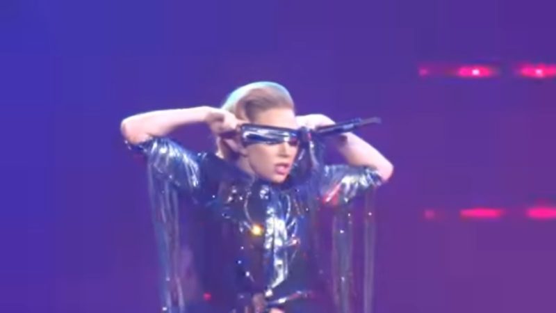 Lady Gaga – Poker Face LIVE – Joanne World Tour – Pittsburgh PA – PPG Paints Arena – 11/20/17